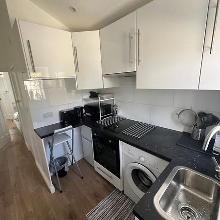 Cosy Studio Apartment, Flat In London Чізлхерст Екстер'єр фото