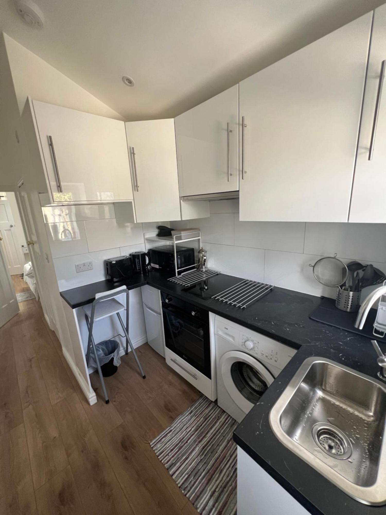 Cosy Studio Apartment, Flat In London Чізлхерст Екстер'єр фото